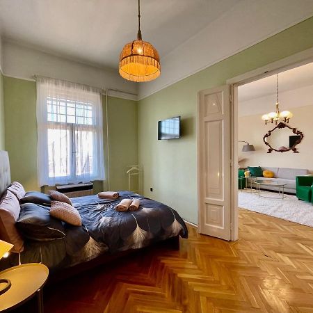 Jolan Suite Budapeste Exterior foto