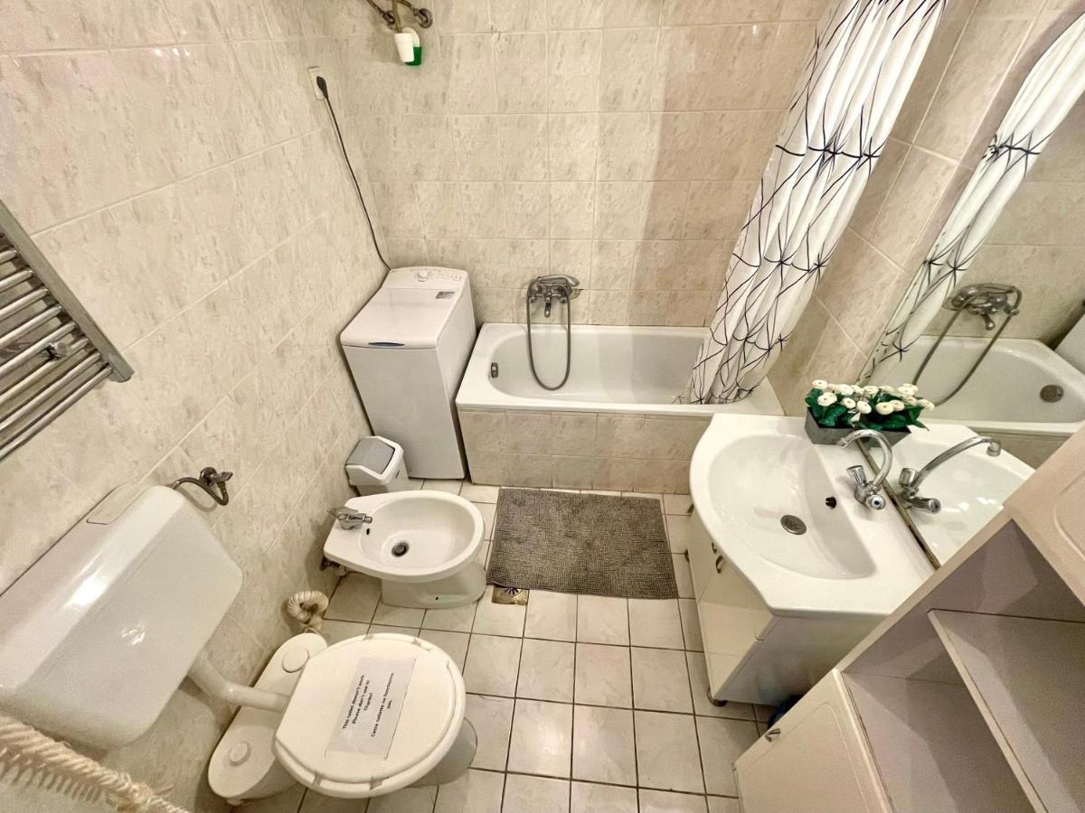 Jolan Suite Budapeste Exterior foto